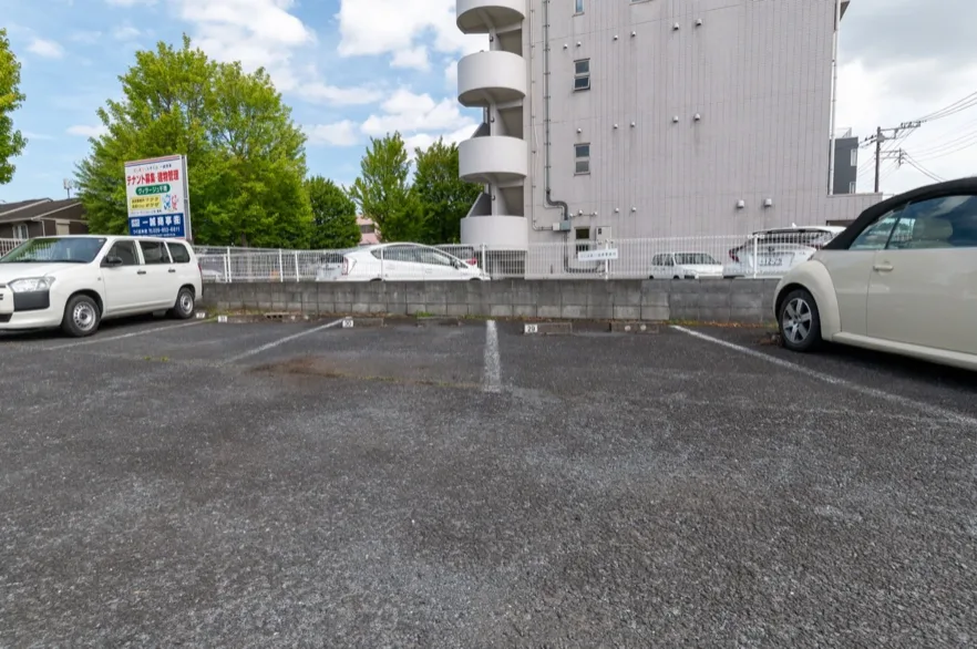 茨城県の交通事故に強いつくば第一法律事務所の来訪者用駐車場
