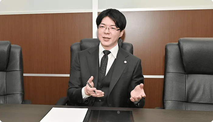 代表弁護士 篠木