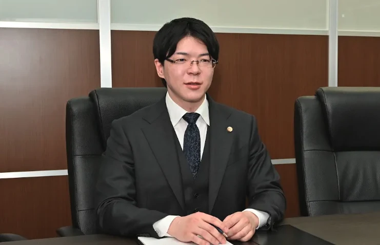 代表弁護士 篠木光洋
